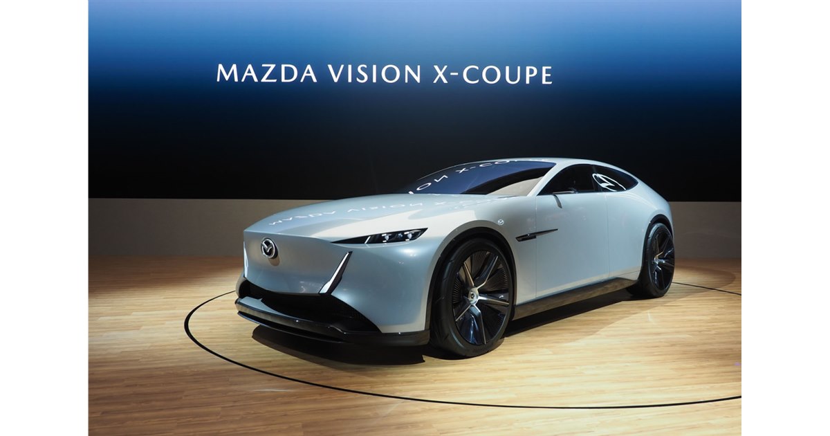 マツダが「ビジョンXクーペ」「ビジョンXコンパクト」と新型「CX-5」を