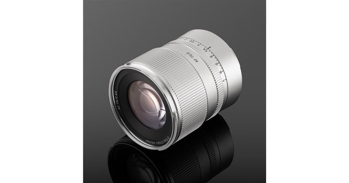 TTArtisan、単焦点望遠レンズ「AF 75mm f/2」にシルバーカラーを追加