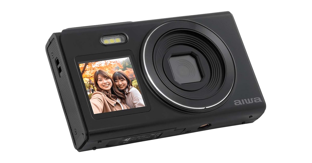 10,800円、自撮りに便利な1.5型フロント液晶を搭載したコンデジ「aiwa