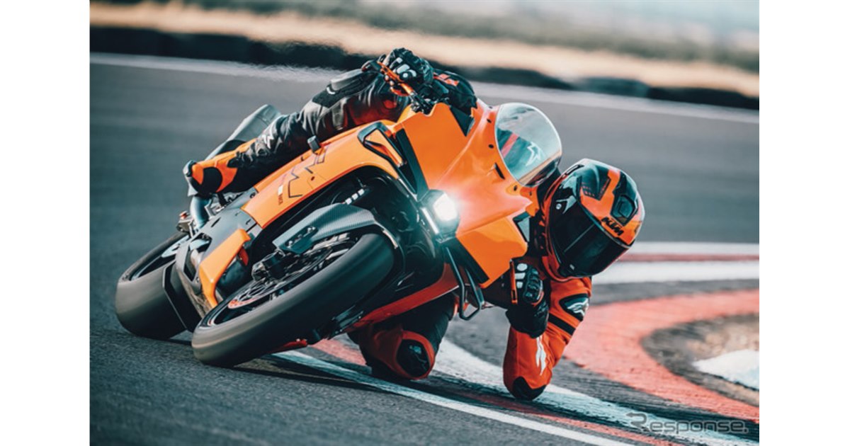 KTMとハスクバーナ、新型スーパースポーツや新型スーパーモトを日本初