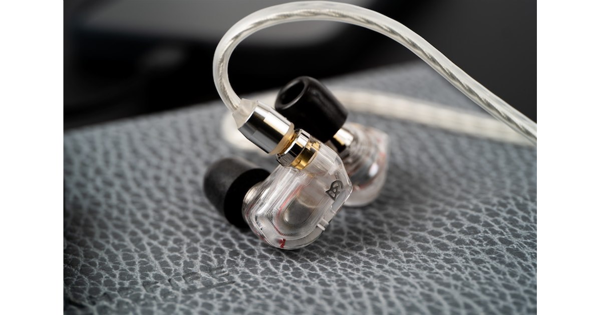 Campfire Audio 10mm ADLCダイナミックドライバーとBAのハイブリッド構成を採用したIEM Iris - 価格 com