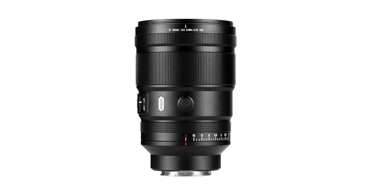 七工匠、ソニーEマウント用の大口径中望遠AFレンズ「MAX AF 135mm F1.8