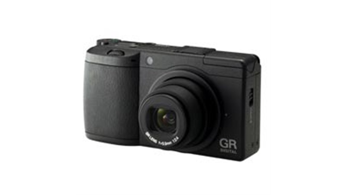 リコー、コンパクトデジカメ「GR DIGITAL II」 - 価格.com