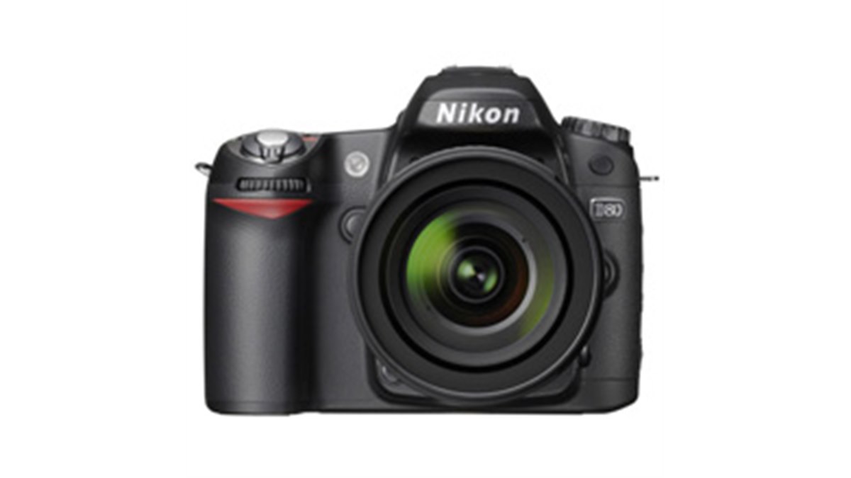 【美品2650回】Nikon D60 USB充電OK＆手ブレ補正レンズ付 美品2650回】Nikon D60 USB充電OK＆手ブレ補正レンズ付 - メルカリ