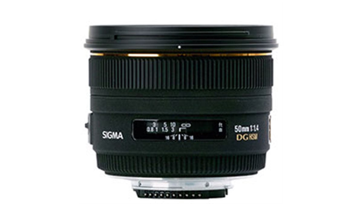 シグマ、「50mm F1.4 EX DG ニコン用」8/29発売へ - 価格.com