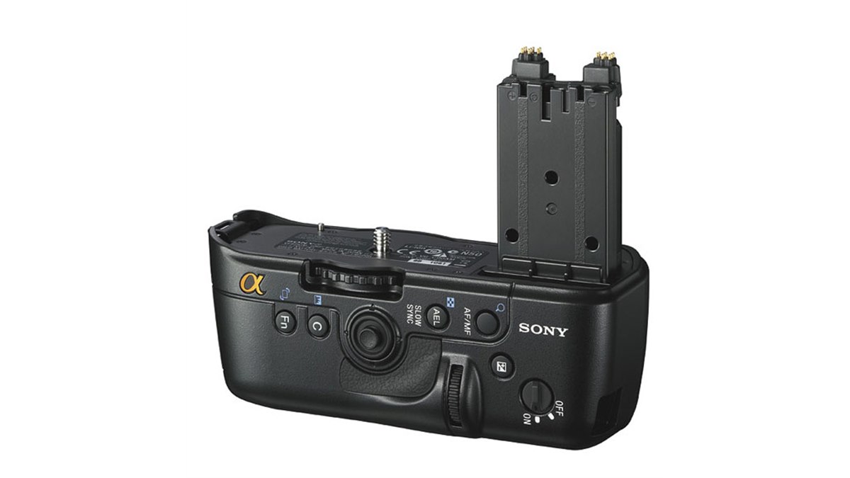 ソニー、α900専用縦グリップ「VG-C90AM」 - 価格.com