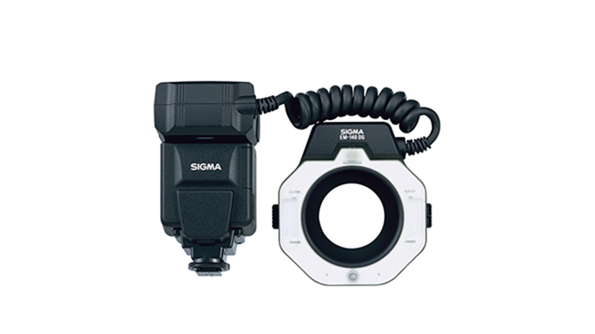 シグマ、TTL自動調光方式対応のマクロフラッシュ - 価格.com