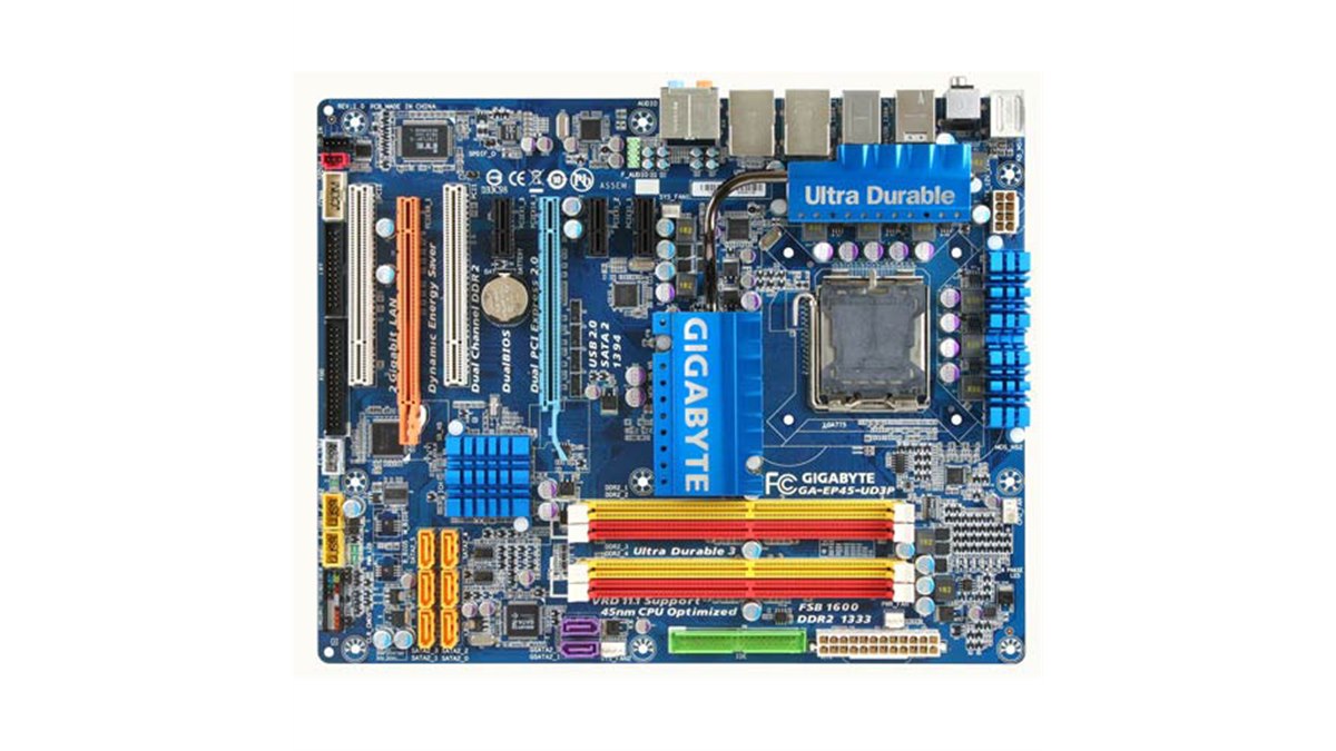 マザーボード EP45-UD3R +Q9650 +PC2-8500(PC2-8900) 8GB マザーボード EP45-UD3R +Q9650 +PC2-8500(PC2-8900) 8GB EP45-UD3R +