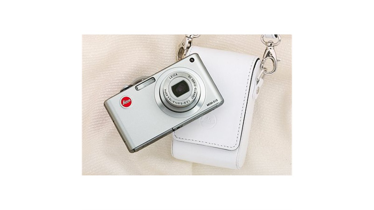 ライカ、「C-LUX 2」と専用本革ケースのセット - 価格.com