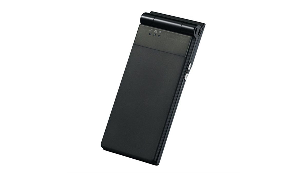 P01E NTT docomo 携帯電話　折りたたみ式 P01E NTT docomo 携帯電話 折りたたみ式 パナソニック docomo