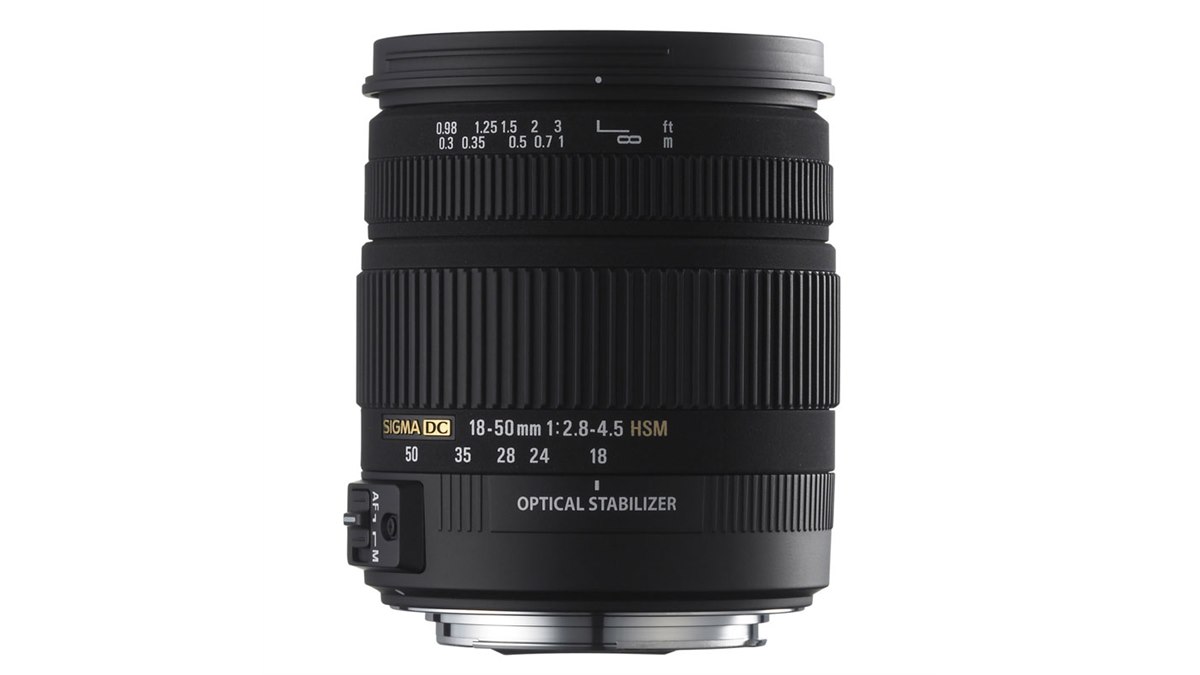 シグマ、キヤノン用「18-50mm F2.8-4.5」発売延期 - 価格.com