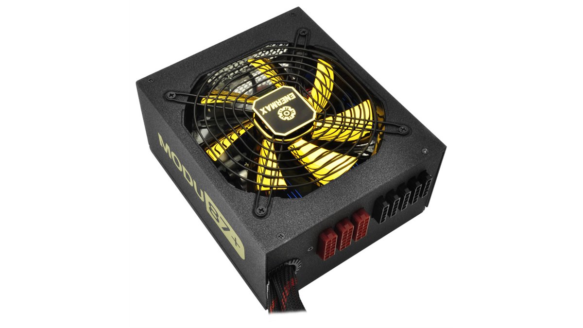 ENERMAX、「80PLUS GOLD」の900W電源ユニット - 価格.com