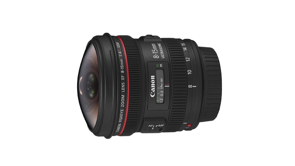 Canon EF 8-15mm f/4 L 魚眼ズームレンズ Amazon.com : Canon EF 8-15mm f/4L Fisheye USM Ultra-Wide