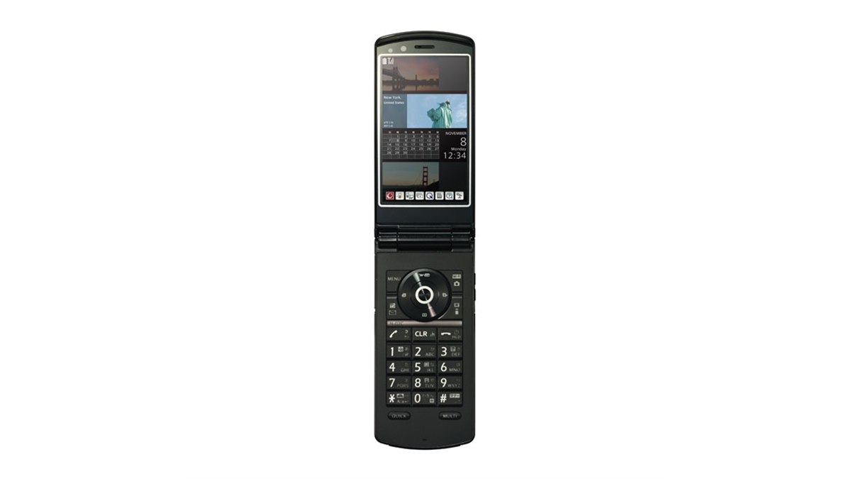 携帯電話　携帯電話 docomo STYLE series N-02C ホワイト NECカシオモバイルコミュニケーションズ docomo STYLE series N