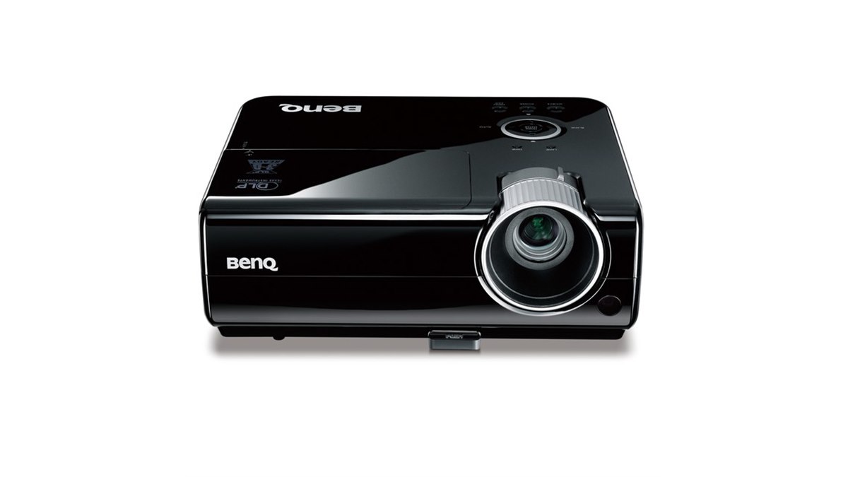 BenQ、輝度2800lmの3D対応DLPプロジェクター - 価格.com