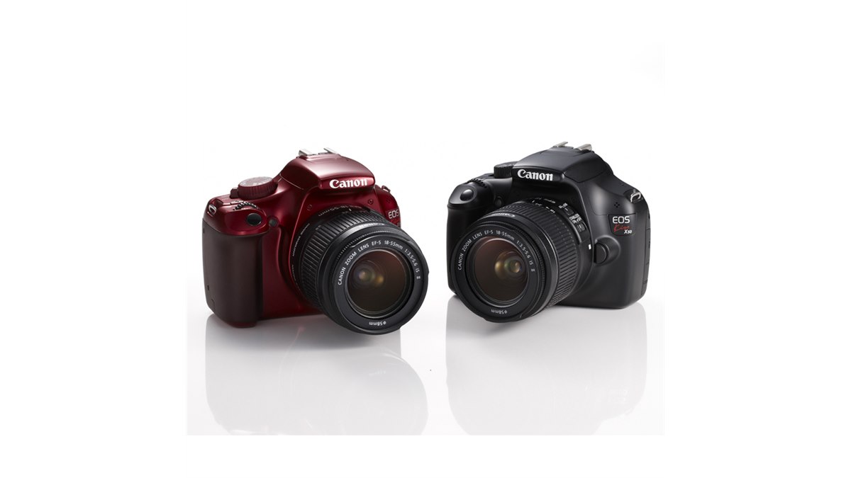 Canon EOS X50 デジタル一眼レフカメラ　コロナドPST撮影アダプタ付 EOS キヤノン デジタル一眼 Canon Kiss X50 レンズキット レッド 中古