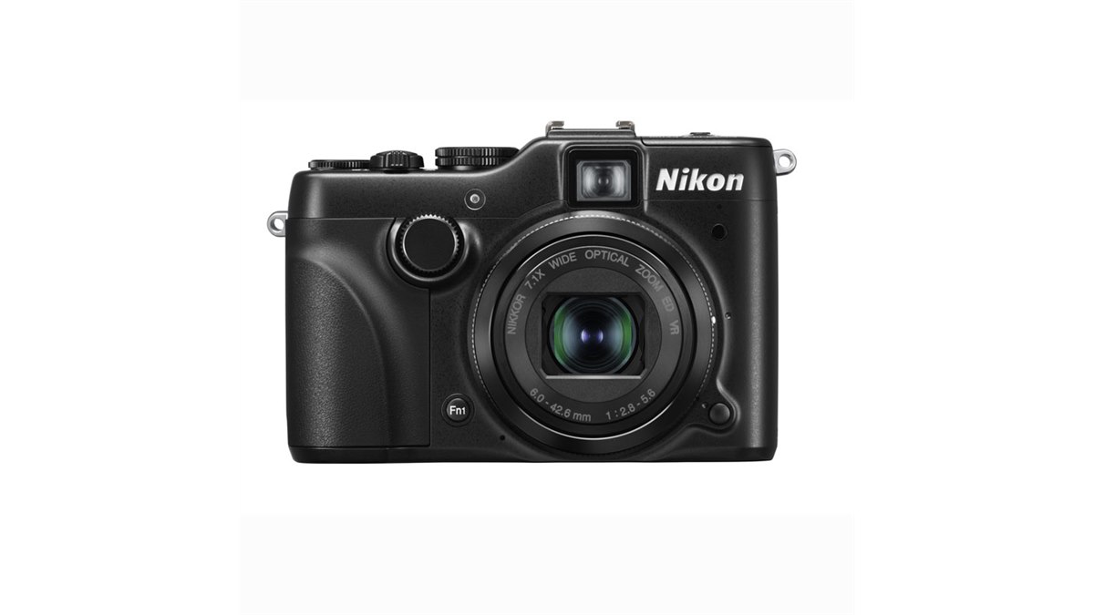 ニコン、レスポンスなどを改善した「COOLPIX P7100」 - 価格.com