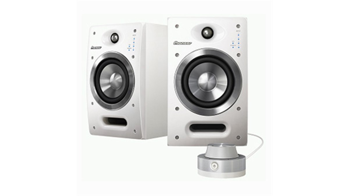パイオニア、音楽制作対応スピーカーに新色追加 - 価格.com