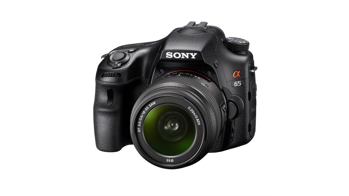 ソニー、デジタル一眼「α65」を11月11日に発売延期 - 価格.com