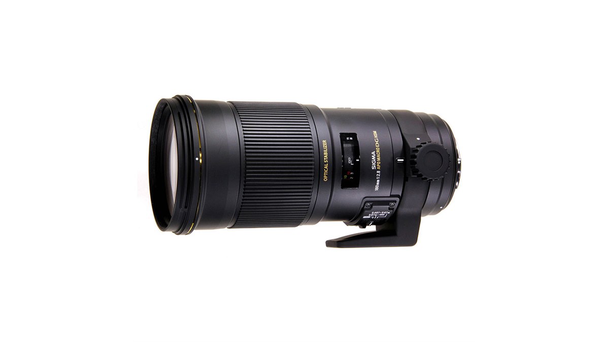 シグマ、手振れ補正を備えた大口径望遠マクロレンズを発表 - 価格.com シグマ、手振れ補正を備えた大口径望遠マクロレンズを発表 - 価格.com