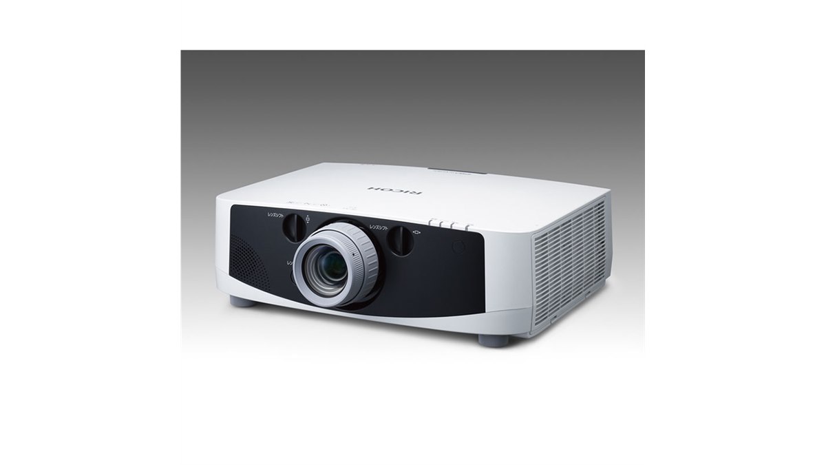 リコー、3LCD方式を採用したプロジェクタ4機種 - 価格.com