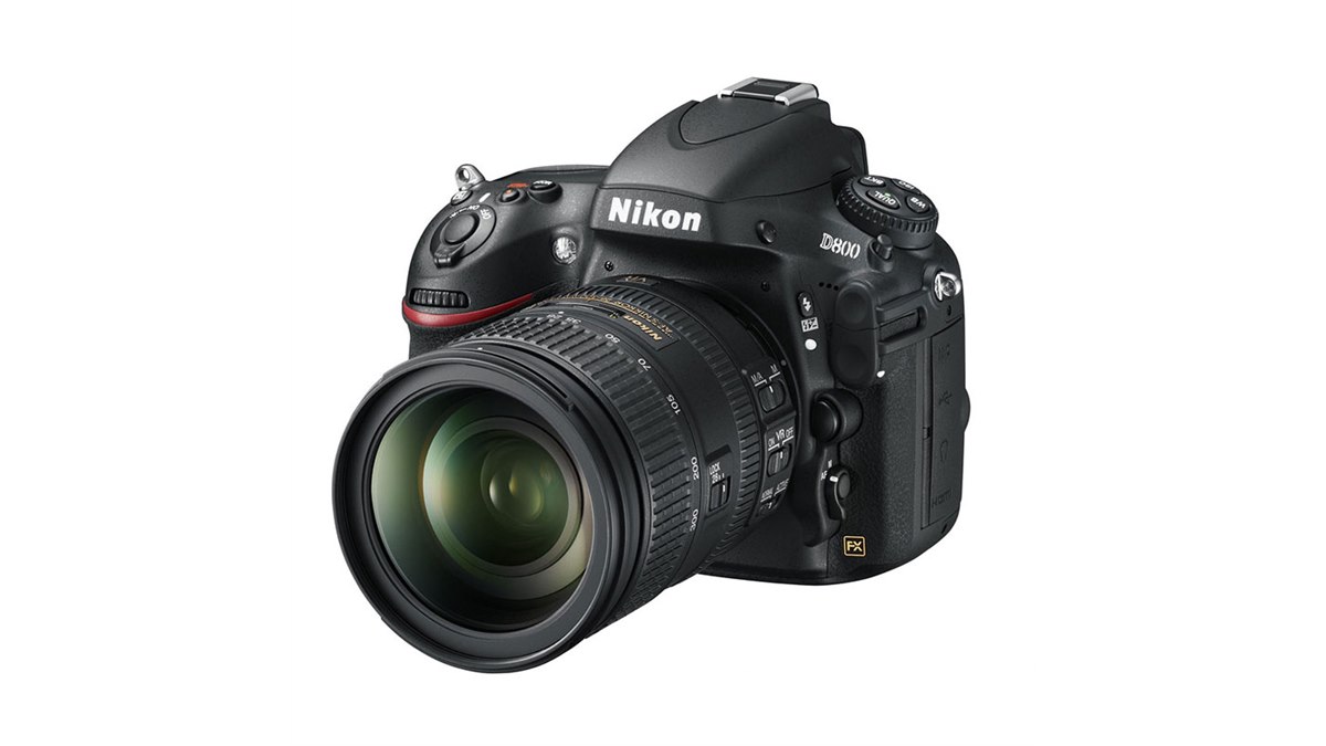 ニコン、デジタル一眼レフ「D800」の供給不足を発表 - 価格.com