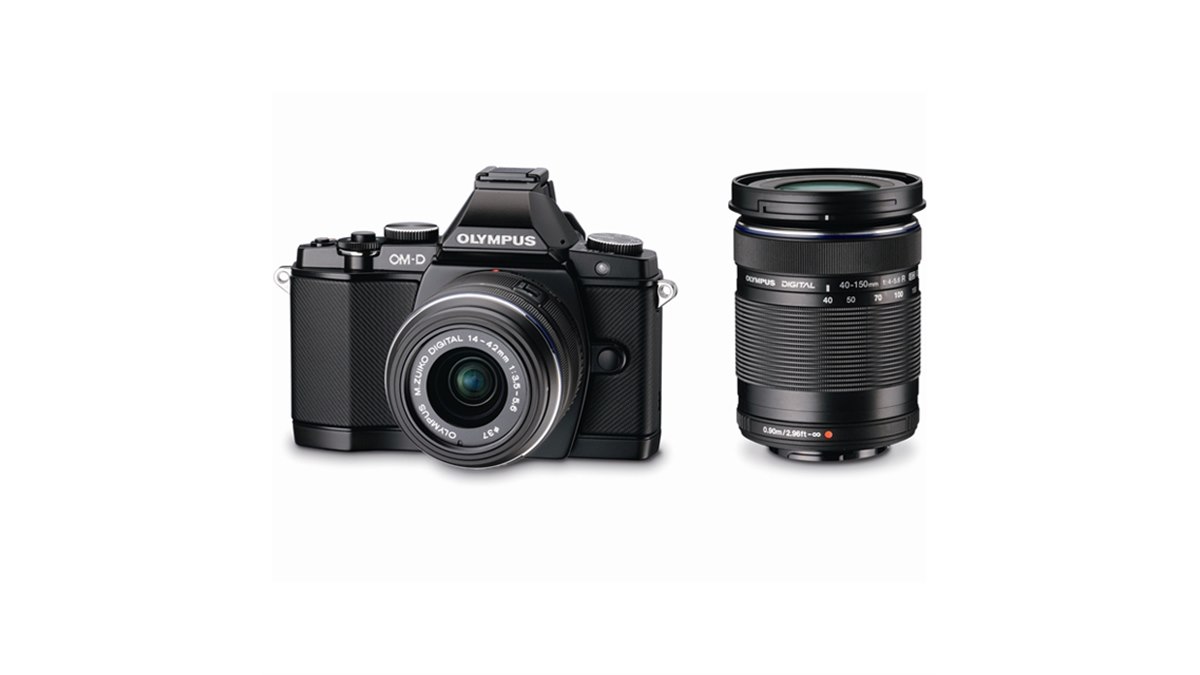OLYMPUS OM-D E-M5 望遠ダブルレンズキット オリンパス ニュースリリース： 「OLYMPUS OM-D E-M5 ダブル