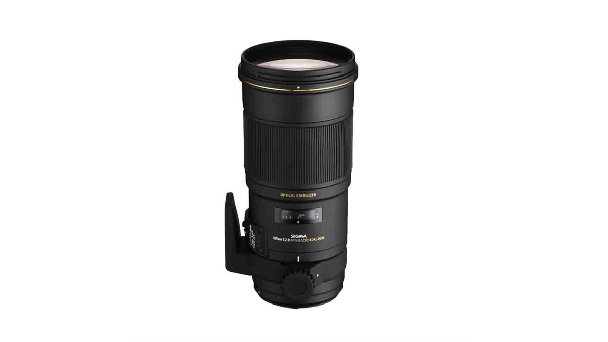 シグマ、180mmで手ブレ補正を搭載したF2.8対応の望遠マクロレンズ