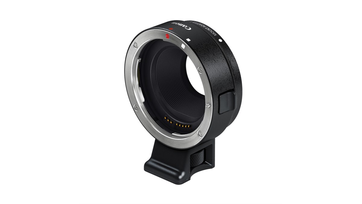 キヤノン、「EOS M」にEFレンズを装着できるマウントアダプター「EF