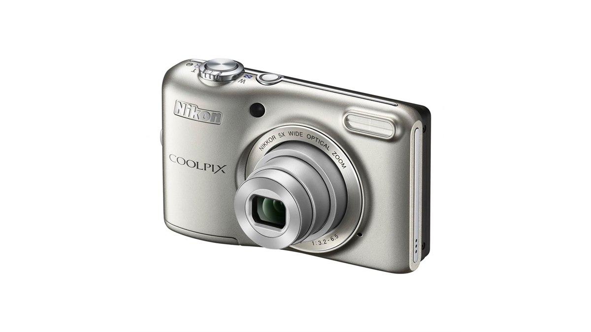 Nikonデジカメ【COOLPIX L28】シルバー／2005万画素／SD8GB付