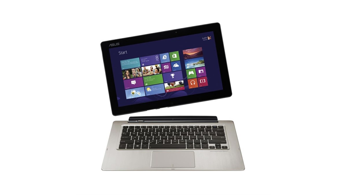 ASUS、キーボードにHDDを備えた13.3型フルHDタブレット「TransBook