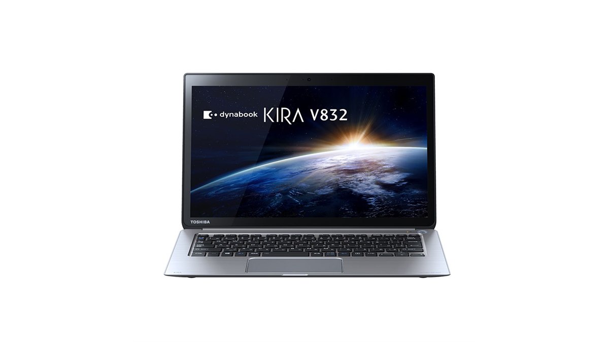 軽量薄型 東芝 KIRA V832 Core i5 8GB SSD256GB 超高解像度ディスプレイのdynabook KIRA V832をレビューする