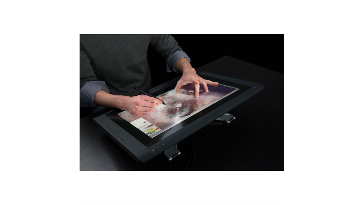 ワコム、10点タッチ対応の21.5型フルHDペンタブレット - 価格.com