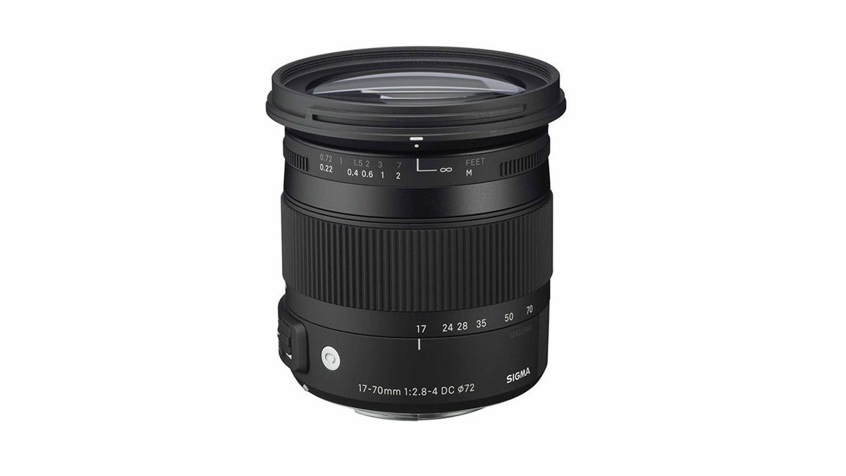 シグマ、17-70mm F2.8-4 DC MACRO OS HSMのソニー用/ペンタックス用を6