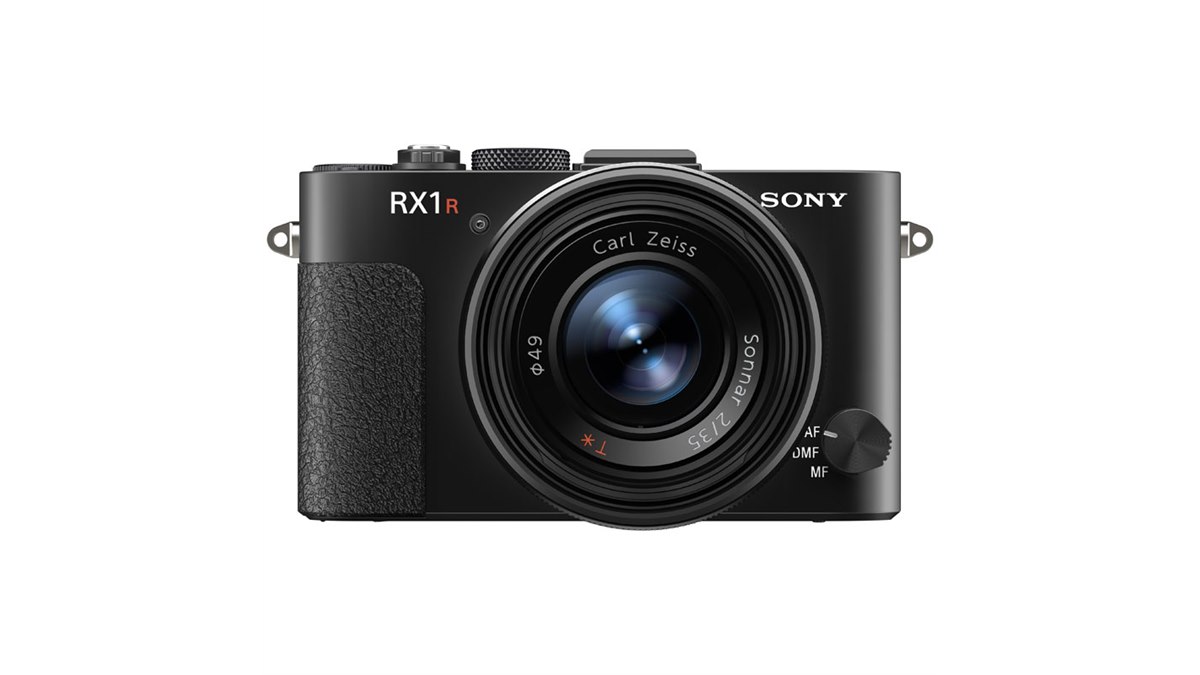 ソニー、ローパスフィルターレス仕様の「サイバーショット DSC-RX1R