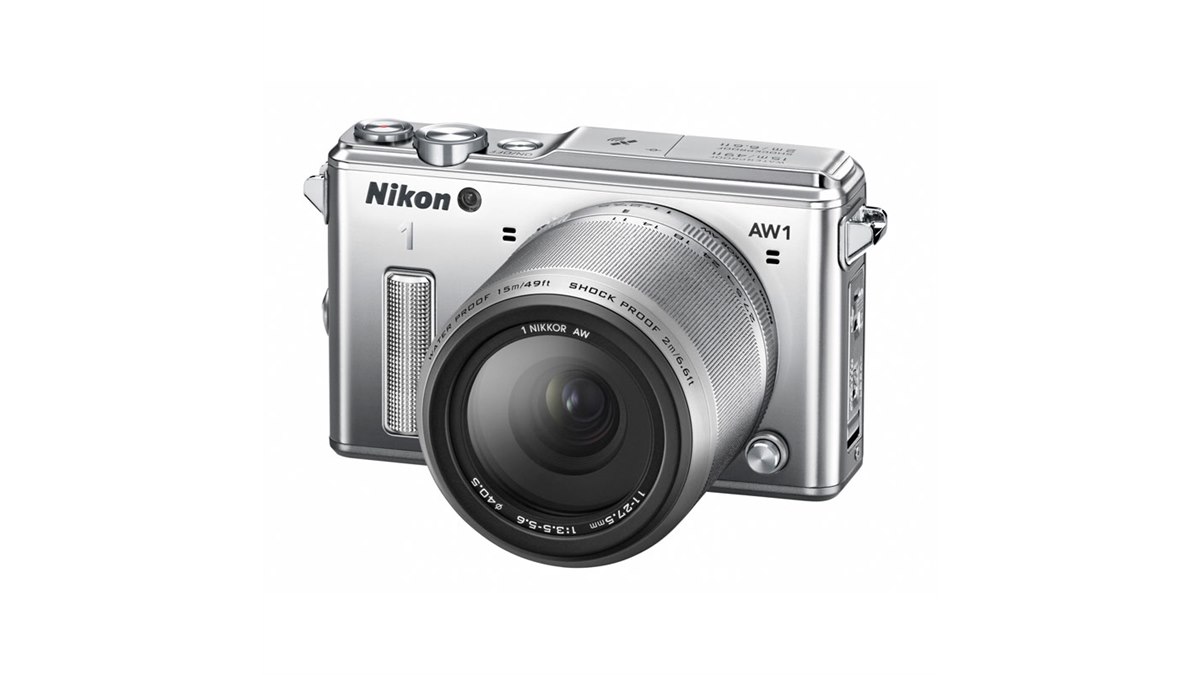 ニコン、防水ミラーレス「Nikon 1 AW1」を10/10発売 - 価格.com