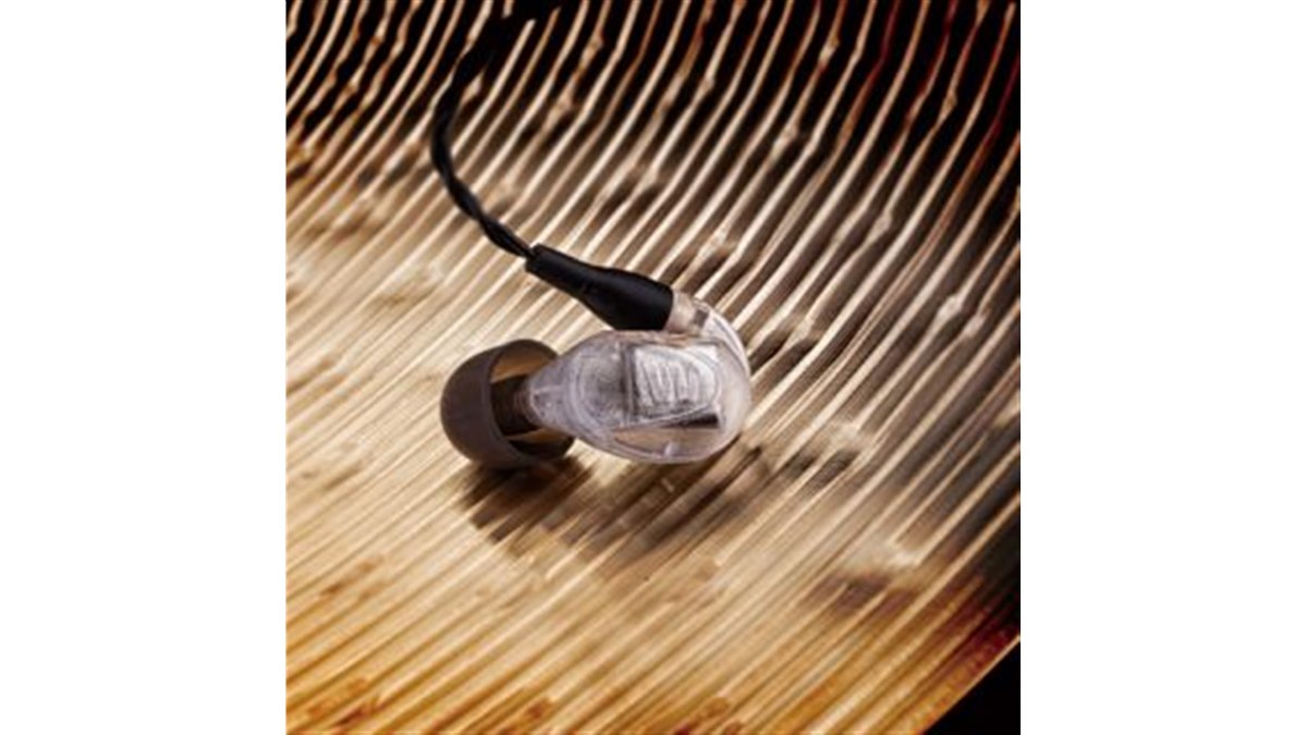 Westone、BAドライバー5基を搭載したプロ向けイヤホン「UM Pro50