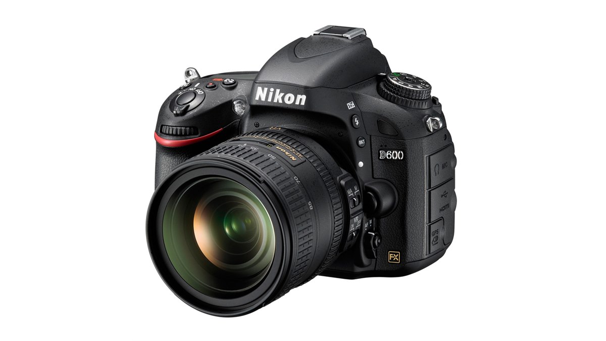 ニコン、「D600」の黒い粒状の像が写り込む現象への対応に“同等品交換”を追加 - 価格.com