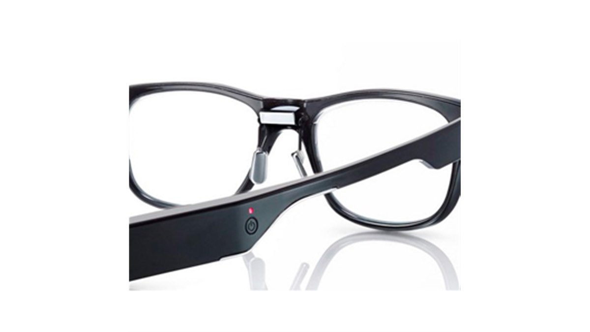 JINS、疲れや眠気を可視化するメガネ「JINS MEME」を発売へ - 価格.com