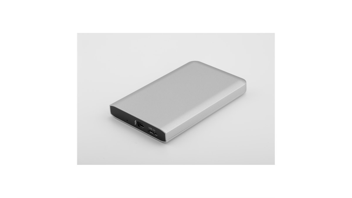 フリーコム、読み込み380MB/sのThunderbolt対応ポータブルSSD - 価格.com