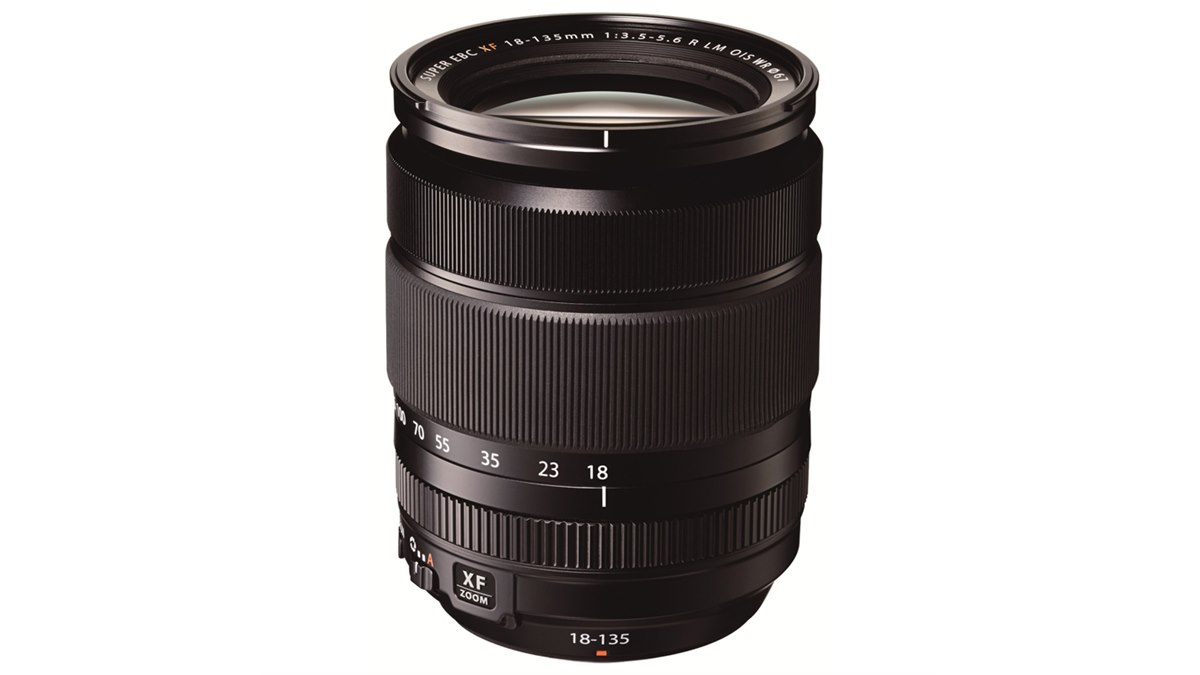 富士フイルム、高倍率ズームレンズ「XF18-135mmF3.5-5.6 R LM OIS WR