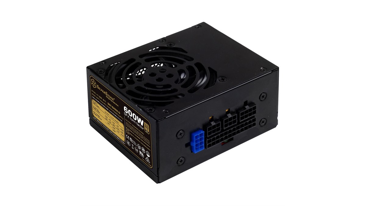 SilverStone、準ファンレス設計を採用した600WのSFX電源ユニット