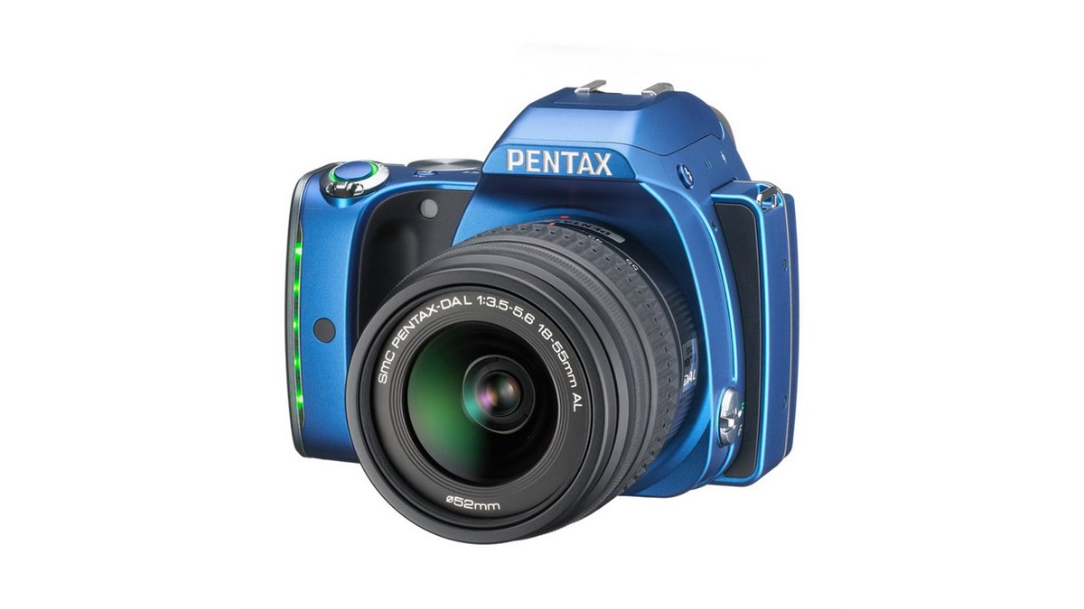 リコー、ボディライト搭載「PENTAX K-S1」を9/26に発売延期 - 価格.com 