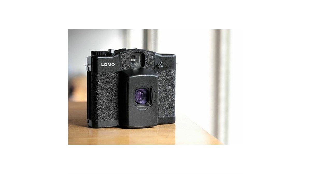 LOMO ロモ LC-A コンパクトフィルムカメラ Lomo LC-Wide – Lomography
