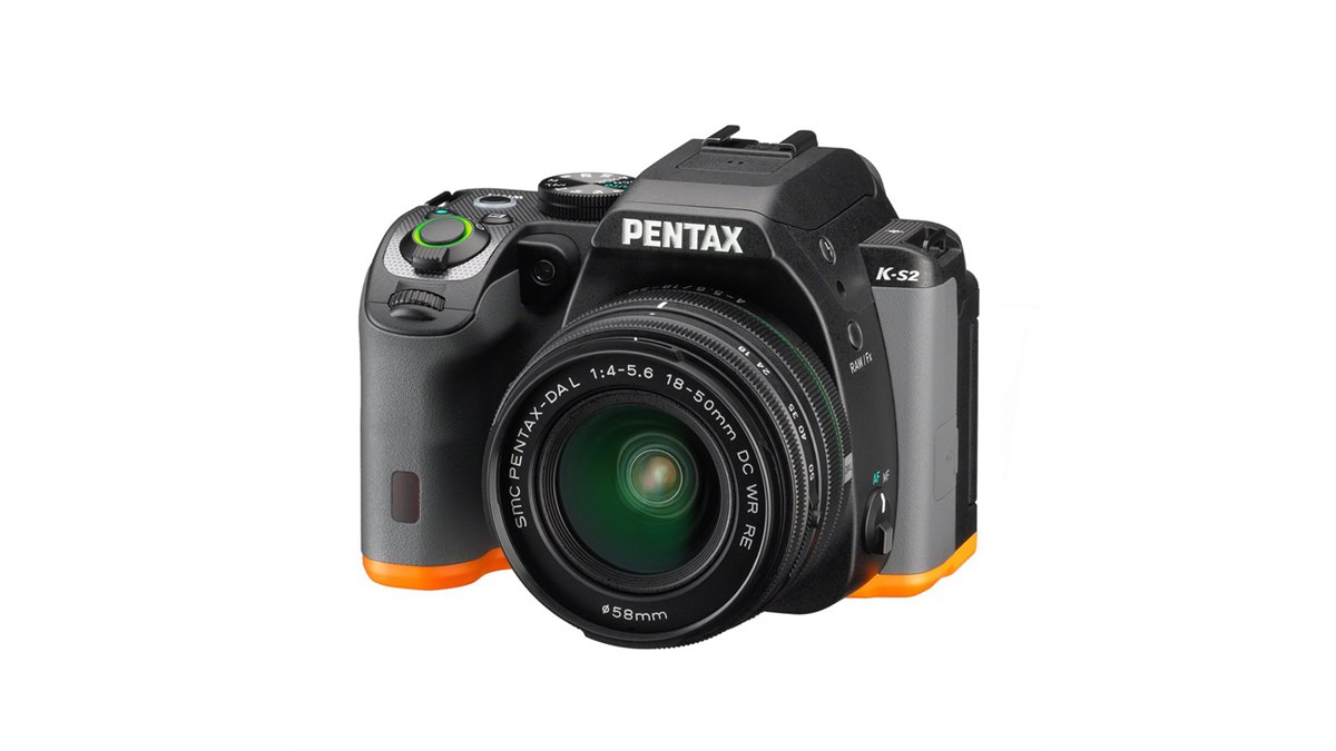 リコー、世界最小の防塵・防滴一眼レフカメラ「PENTAX K-S2」 - 価格.com