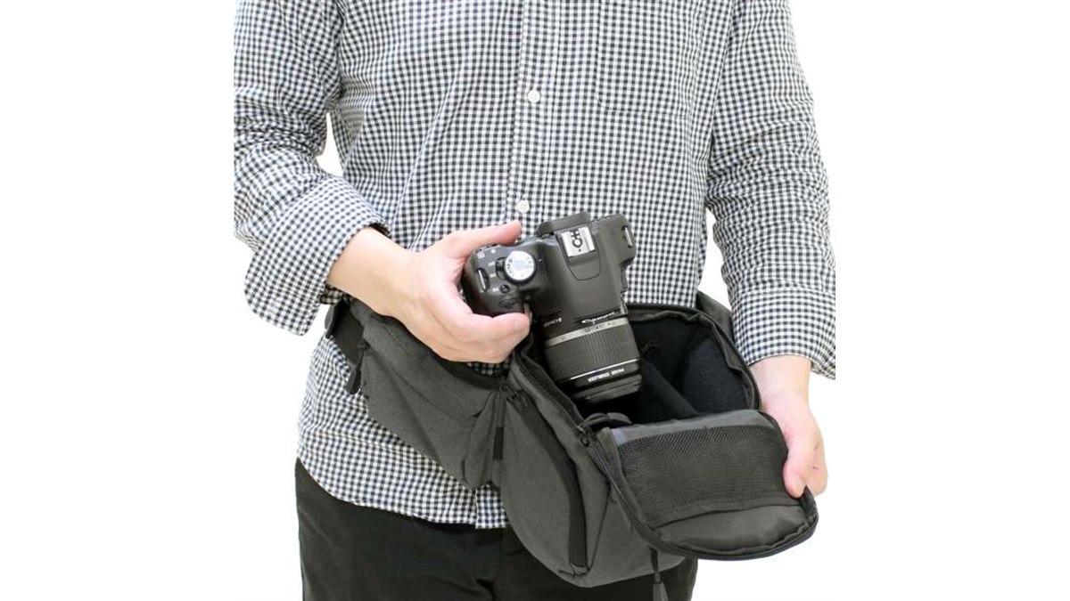 一眼レフカメラ、バック付き 20150709114553_238_.jpg