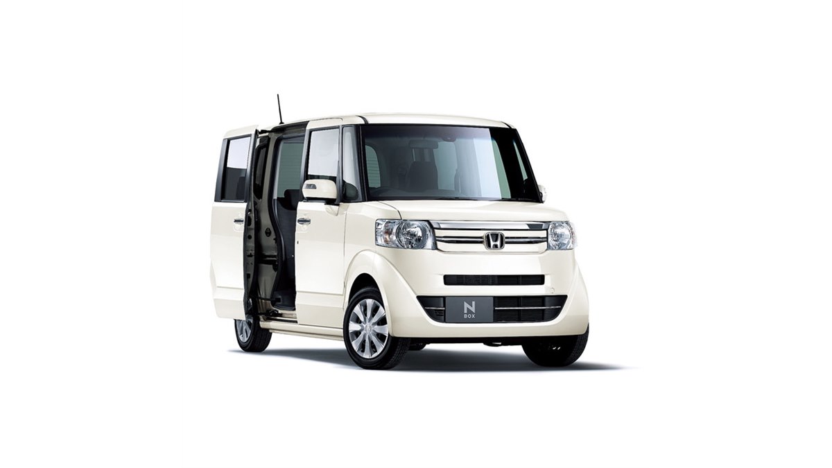 ホンダN-BOX」シリーズに装備充実の特別仕様車が登場 - 価格.com