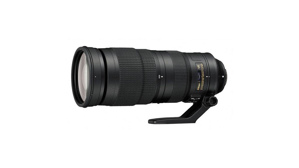 ニコン、FX対応で200-500mmの超望遠ズームレンズ - 価格.com