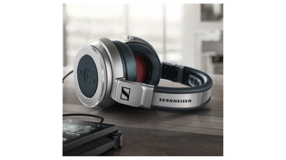 SENNHEISER - ゼンハイザー密閉型ポータブルハイエンドモデル（発売時）HD630VB 新品未開封 ゼンハイザー「HD 630VB」レビュー。同社初の密閉型ハイエンド