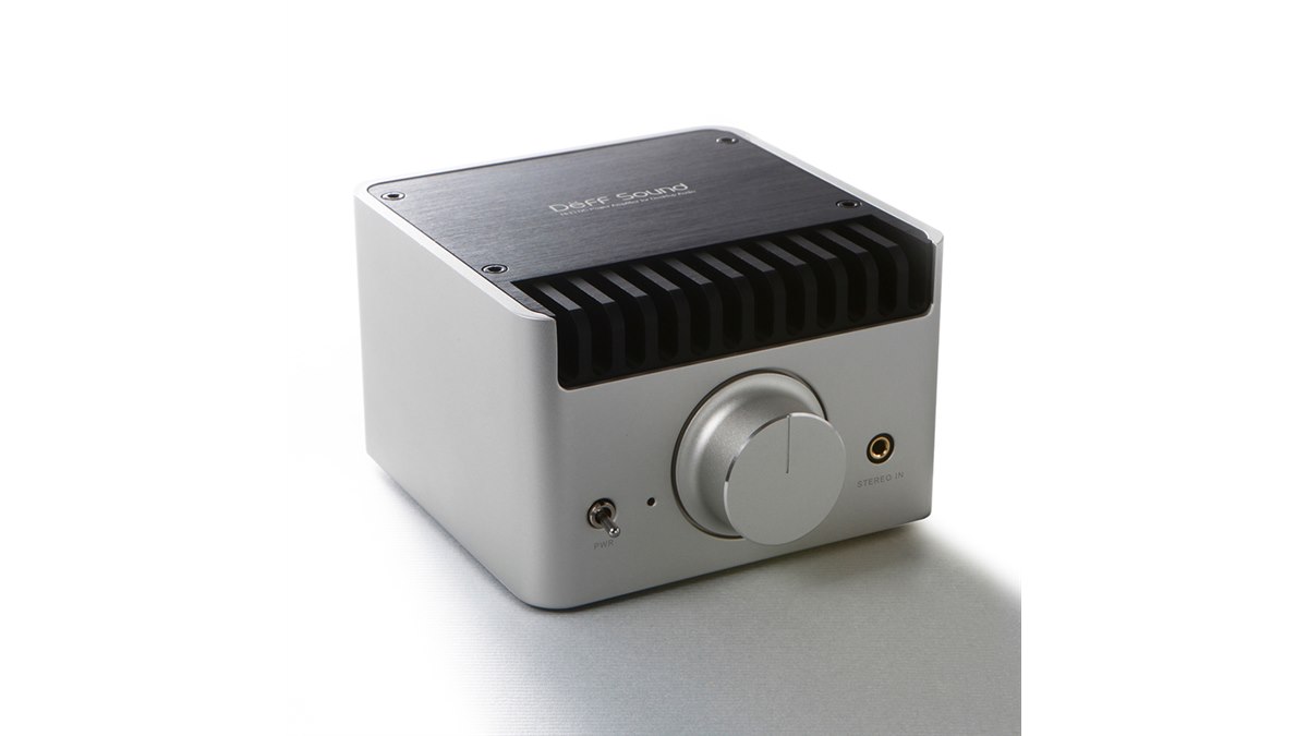 Deff、アルミ削り出しの幅110mm小型プリメインアンプ「DDA-AMP1